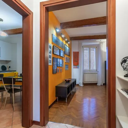 Central Ferrara Apartment Apartment