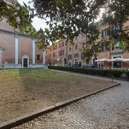 Apartment Central Ferrara Apartment